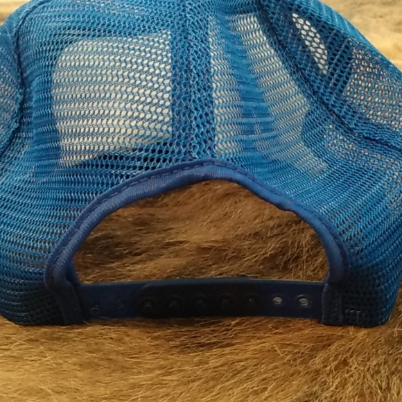 VTG Killer Whale Mobile Wash Snapback Trucker Hat - Picture 3 of 5